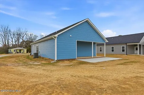 608 S Vance Street Fremont NC 27830