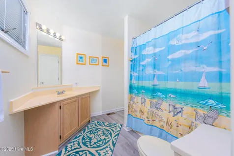 1037 Hampton Street Corolla NC 27927