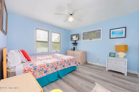 1037 Hampton Street Corolla NC 27927