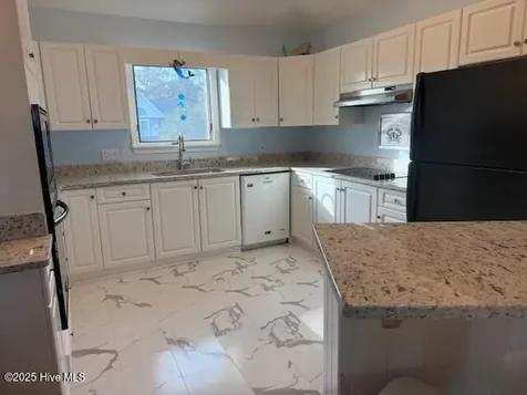 1037 Hampton Street Corolla NC 27927