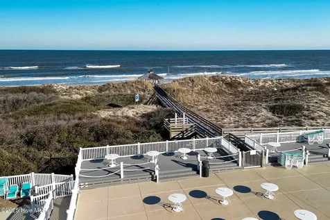 1037 Hampton Street Corolla NC 27927