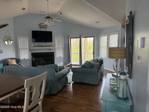 1037 Hampton Street Corolla NC 27927