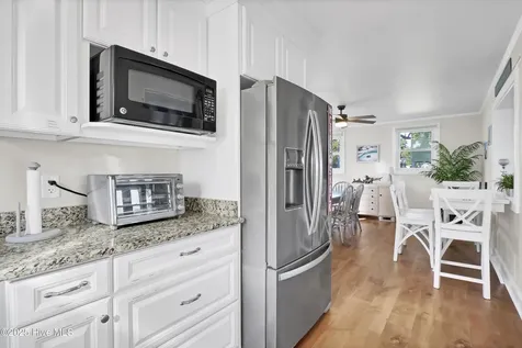 544 Little Kinston Road Surf City NC 28455