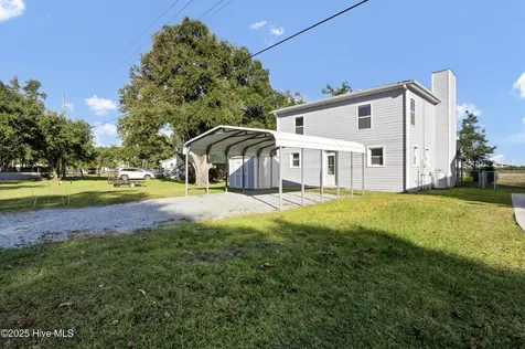 544 Little Kinston Road Surf City NC 28455