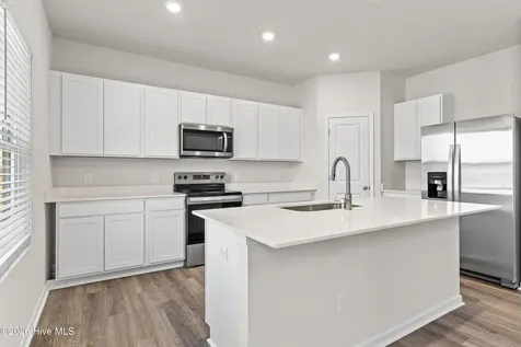 1144 Garland Lake Circle SW Supply NC 28462