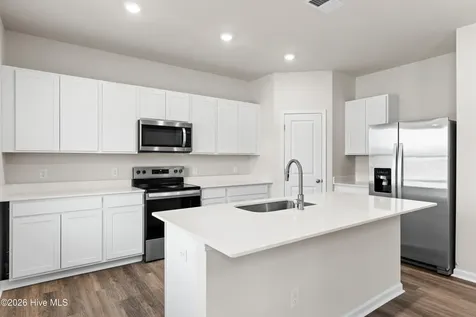 1144 Garland Lake Circle SW Supply NC 28462