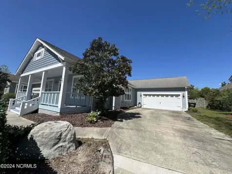 1211 Daisy Court Holly Ridge NC 28445
