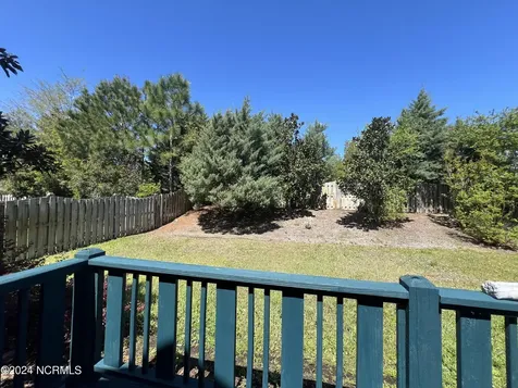 1211 Daisy Court Holly Ridge NC 28445