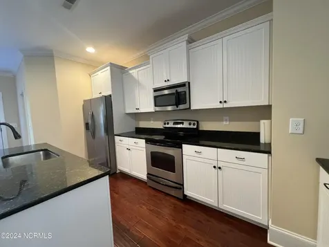 1211 Daisy Court Holly Ridge NC 28445