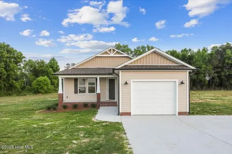 52 Grace Pond Avenue Benson NC 27504