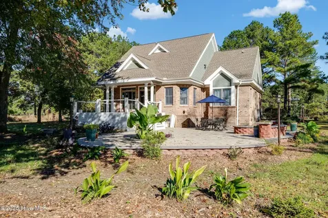 112 Cedar Court Wallace NC 28466
