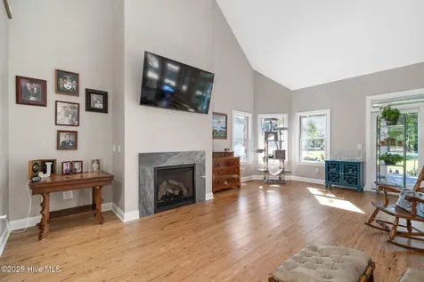 112 Cedar Court Wallace NC 28466