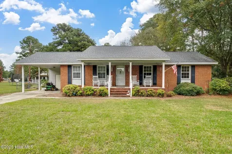 214 Elm Street Warsaw NC 28398