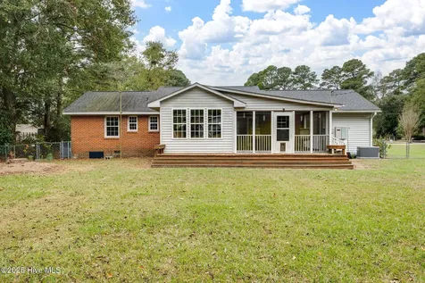214 Elm Street Warsaw NC 28398
