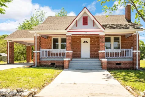 104 Front Street Kelford NC 27847