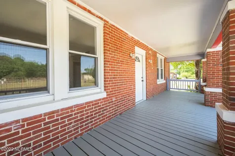 104 Front Street Kelford NC 27847