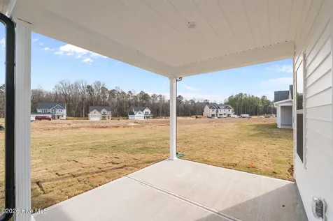 128 Michter Street Vass NC 28394