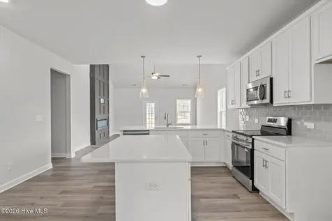128 Michter Street Vass NC 28394
