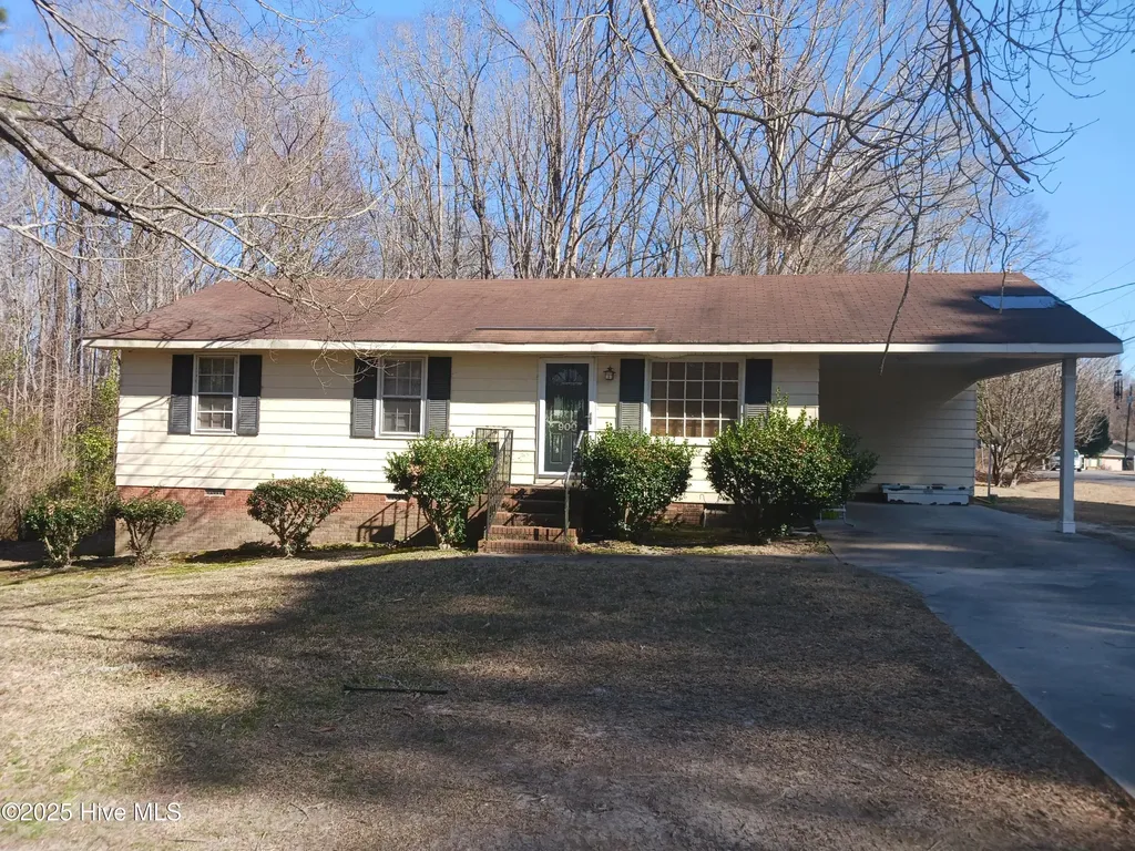 900 N Parker Street Elm City NC 27822