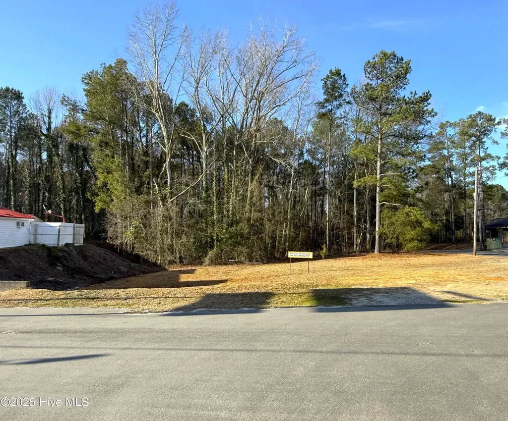 802 E Broad Avenue Rockingham NC 28379