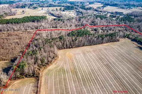 203 Lovick Lane Washington NC 27889