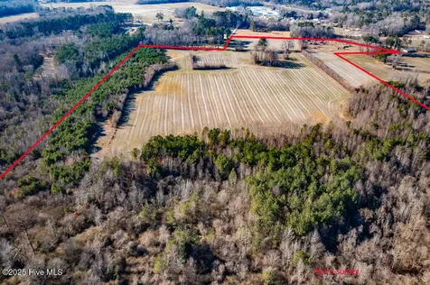 203 Lovick Lane Washington NC 27889