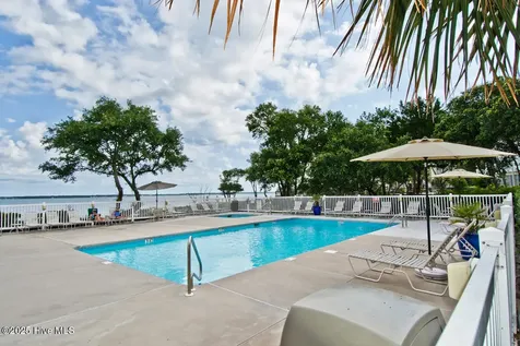 1700 Salter Path Road Indian Beach NC 28512