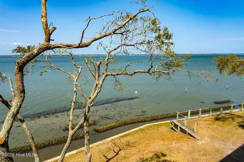 1700 Salter Path Road Indian Beach NC 28512