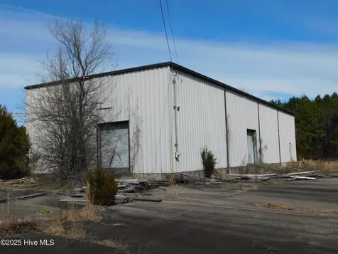 10781 Gibson Road Laurel Hill NC 28351