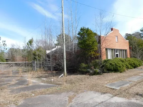 10781 Gibson Road Laurel Hill NC 28351
