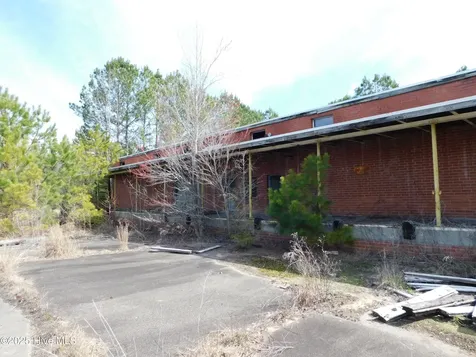10781 Gibson Road Laurel Hill NC 28351