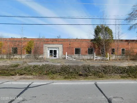 10781 Gibson Road Laurel Hill NC 28351