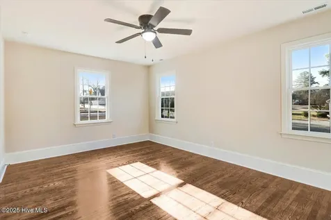 210 S General Lee Avenue Dunn NC 28334