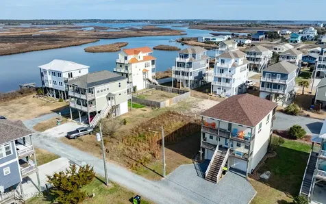 1518 Wahoo Street North Topsail Beach NC 28460