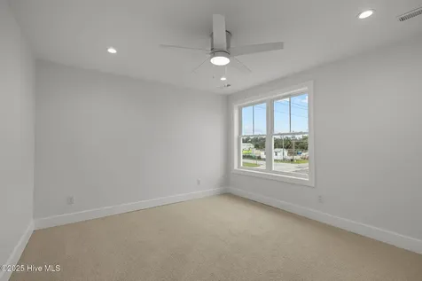 504 N 25th Street Morehead City NC 28557