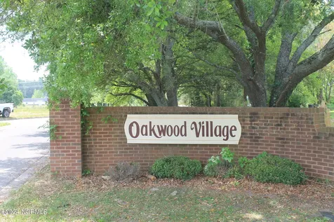 200 Santree Drive Williamston NC 27892