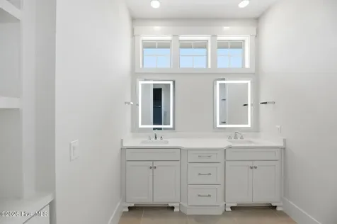 26 Solstice Way Hampstead NC 28443