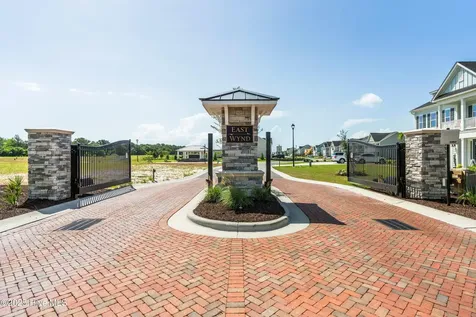 26 Solstice Way Hampstead NC 28443