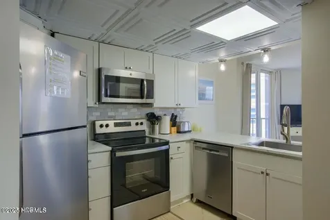 2000 New River Inlet Road North Topsail Beach NC 28460