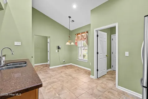 641 Meadowbrook Lane Calabash NC 28467