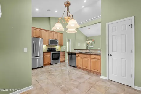 641 Meadowbrook Lane Calabash NC 28467