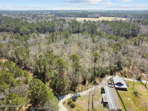 310 Clearview Drive Holly Ridge NC 28445