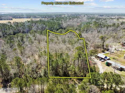 310 Clearview Drive Holly Ridge NC 28445
