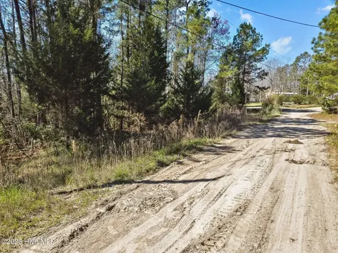 310 Clearview Drive Holly Ridge NC 28445