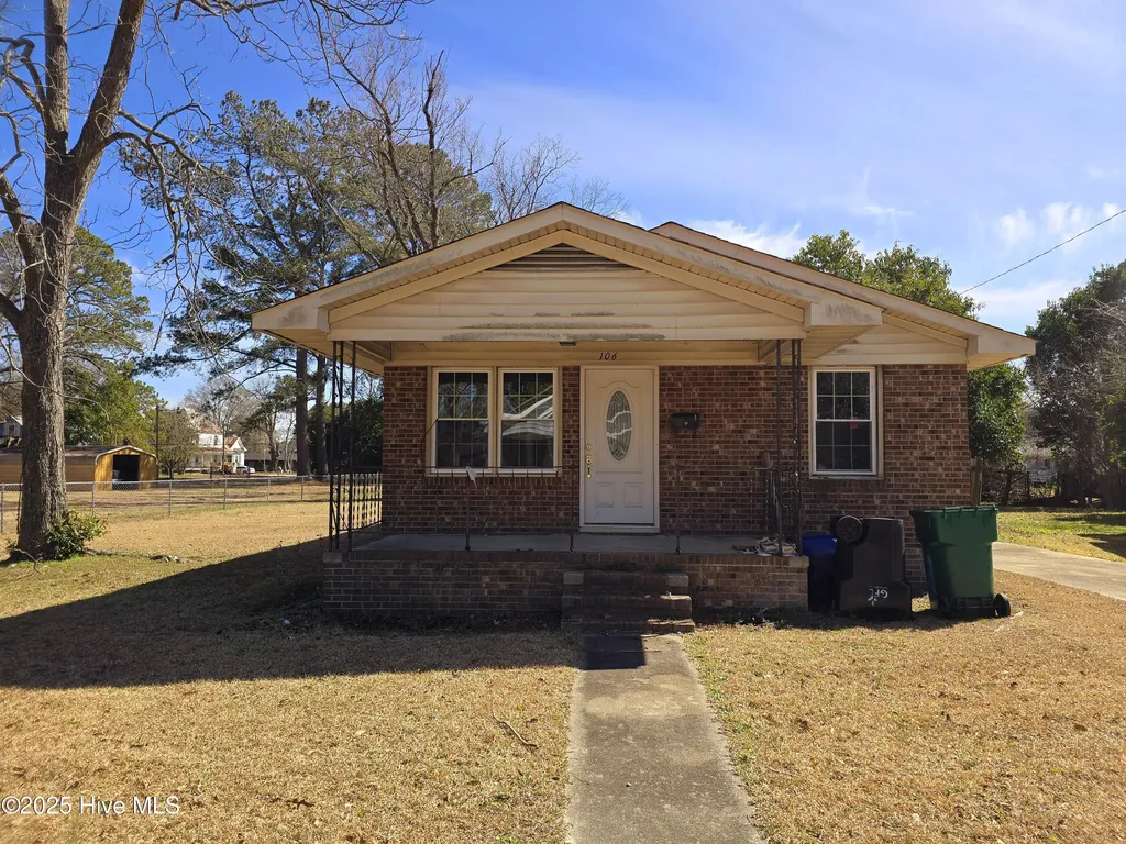 106 Beech Street Williamston NC 27892