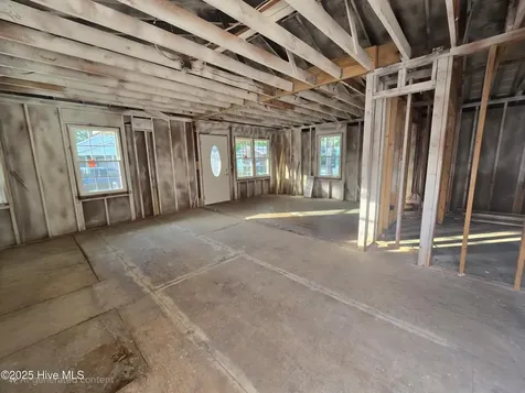 106 Beech Street Williamston NC 27892