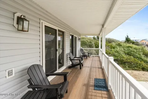 220 W Dolphin Drive Oak Island NC 28465