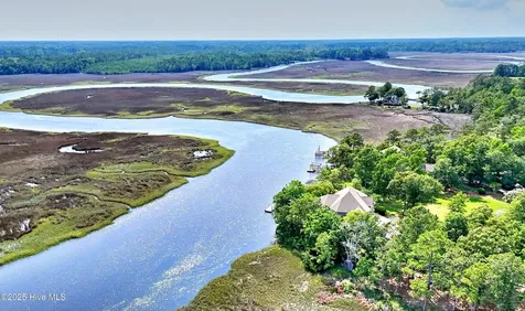 466 Herring Gull Court SE Bolivia NC 28422
