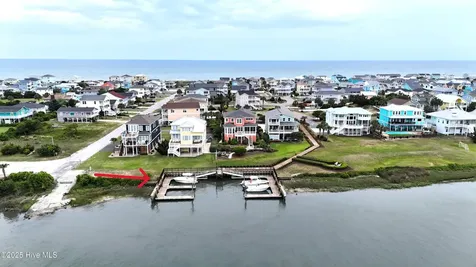 466 Herring Gull Court SE Bolivia NC 28422