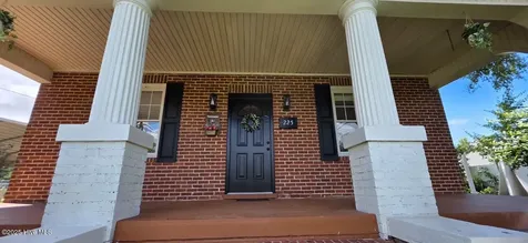 225 N Church Street Conway NC 27820